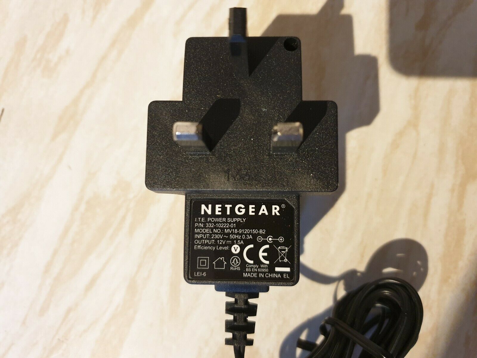 New Netgear 332-10222-01 MV18-9120150-B2 12V 1.5A AC DC Adapter Specification: Brand: NETGEAR M